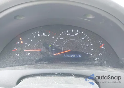 2010 Toyota Camry Le z USA, uszkodzony, nr VIN 4T1BF3EK2AU031761